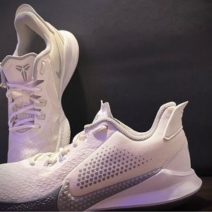 Mamba Fury ‘White Wolf Grey’